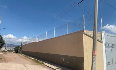 Terreno con Bodega y Construccion Santa Gertrudis, Pachuca Hidalgo.