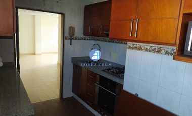 ARRIENDO SOTOMAYOR 3 ALCOBAS