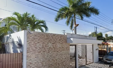 VENTA DE BONITA Y MUY ACOGEDORA CASA EN SM 27, CANCÚN, QUINTANA ROO