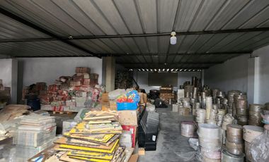 Locales industriales y departamento en venta - Los Olivos