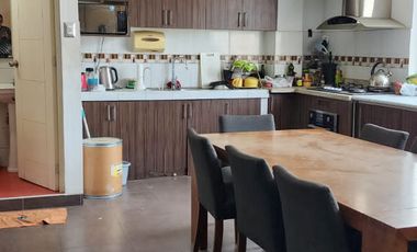 Locales industriales y departamento en venta - Los Olivos