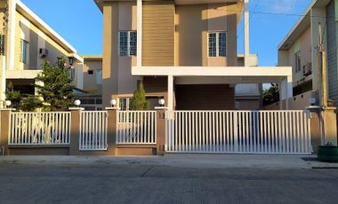Semi-furnished, 2-story, 3 bedroom house & lot in Bacoor Cavite