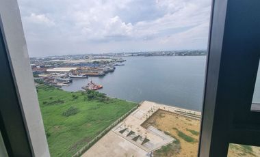 FOR SALE RFO Seaview Studio Unit in Mandani Bay