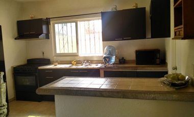Casa en venta con alberca en Alejandria