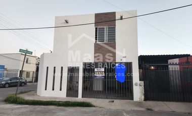 VENTA BONITA CASA AL NORTE DE CHIHUAHUA EN QUINTAS CAROLINAS