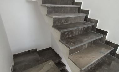 Oficinas de 15 m² con baño propio en el Fracc. Reforma. Incluye agua