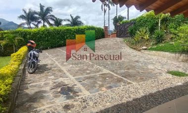 🏡 VENDO🏠Hermosa Casa-Finca Ubicada en la Vereda el Noral.