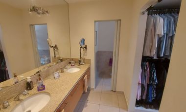 Via La Costa, Renta de Hermosa Casa 4 Dorm. con Piscina y Jacuzzi