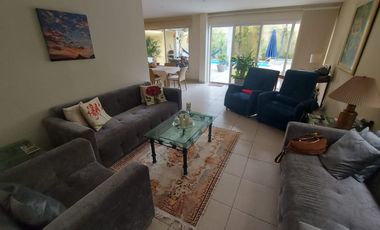 Via La Costa, Renta de Hermosa Casa 4 Dorm. con Piscina y Jacuzzi