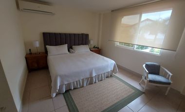 Via La Costa, Renta de Hermosa Casa 4 Dorm. con Piscina y Jacuzzi