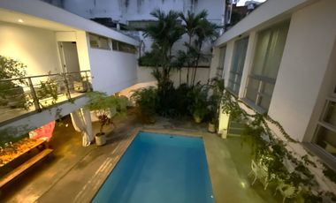 SE VENDE CASA