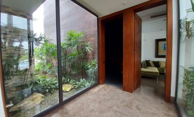 Isla Mocoli, Vendo Hermosa Casa de Lujo con Piscina y Jacuzzi