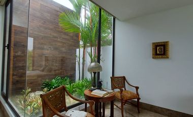 Isla Mocoli, Vendo Hermosa Casa de Lujo con Piscina y Jacuzzi