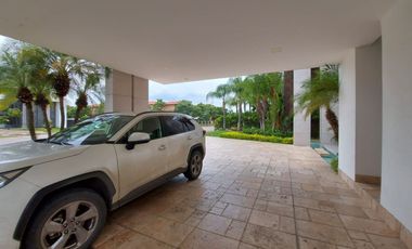 Isla Mocoli, Vendo Hermosa Casa de Lujo con Piscina y Jacuzzi