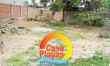 Casa de Venta en Playas, Sector Altamira, atrás Registro Propiedad