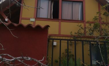 Excelente Oportunidad Venta de Casa en Peñalolén 5D/3B + Estacionamiento, quincho y bodega