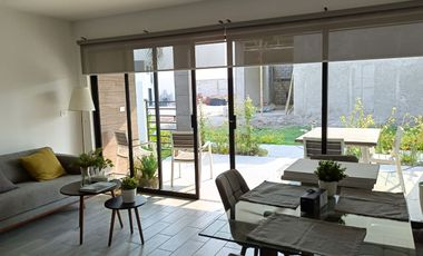 SE VENDE Casa en condominio con Alberca Xochitepec