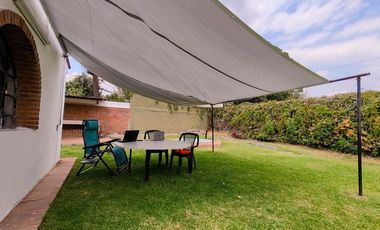 Casa en venta en Ixtapan de la Sal, San Gaspar, Amplio Jardin, una sola planta