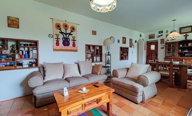 Casa en venta en Ixtapan de la Sal, San Gaspar, Amplio Jardin, una sola planta