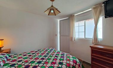 Casa en venta en Ixtapan de la Sal, San Gaspar, Amplio Jardin, una sola planta