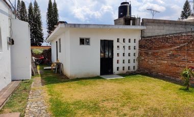 Casa en venta en Ixtapan de la Sal, San Gaspar, Amplio Jardin, una sola planta