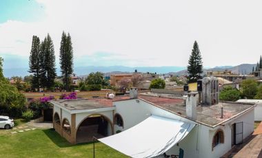 Casa en venta en Ixtapan de la Sal, San Gaspar, Amplio Jardin, una sola planta
