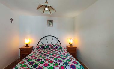 Casa en venta en Ixtapan de la Sal, San Gaspar, Amplio Jardin, una sola planta