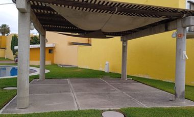 $2,299,999 Cuatro Recámaras Todas con Baño, La Hacienda Tezoyuca,  Emiliano Zapata, Morelos