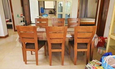 HOUSE WITH HUGE BALCONY FOR SALE IN LAPU-LAPU CEBU