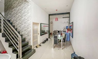Rumah Dijual di Kota Palembang Dekat Social Market, Palembang Indah Mall