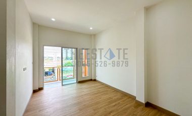 New Minimal 3 Bedroom Twin Home in San Sai for Sale