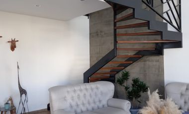 VENDO CASA IMPECABLE EN CONDOMINIO MAGUEY FRACCIONAMIENTO ZIBATÁ