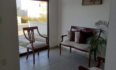 VENDO CASA IMPECABLE EN CONDOMINIO MAGUEY FRACCIONAMIENTO ZIBATÁ