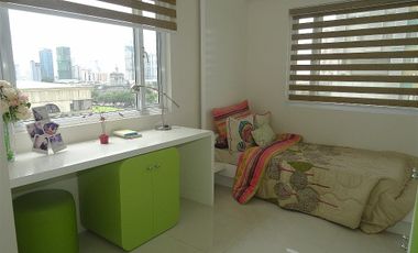 Condo For Rent and Sale Near UST and FEU Dapitan University Tower 4 P Noval