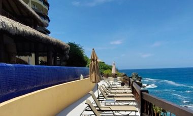 D211 Palmetto, departamento en Venta 3 recámaras Contramar Ixtapa