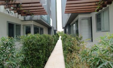 Via La Costa, Renta de Suite Amoblada en Edificio Inteligente con Vista a Ciudad