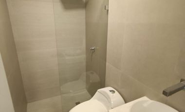 Via La Costa, Renta de Suite Amoblada en Edificio Inteligente con Vista a Ciudad