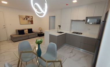 Via La Costa, Renta de Suite Amoblada en Edificio Inteligente con Vista a Ciudad