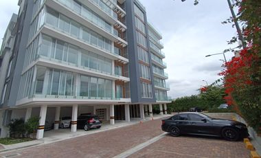 Via La Costa, Renta de Suite Amoblada en Edificio Inteligente con Vista a Ciudad