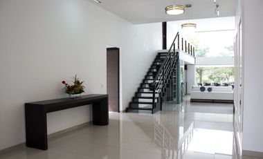 CASA EN VENTA EN FRACCIONAMIENTO LOMAS DE COCOYOC MORELOS