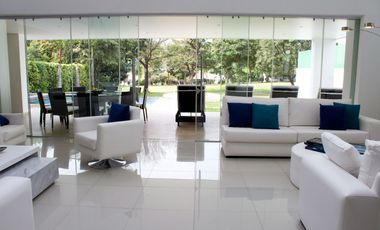 CASA EN VENTA EN FRACCIONAMIENTO LOMAS DE COCOYOC MORELOS