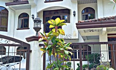 House & Lot in Loyola Grand Villas, Quezon City