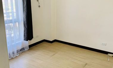 2 Bedroom 56sqm w/ parking FOR RENT in Fairway Terraces in Pasay City near Paseo De Magallanes Makati Don Bosco Newport NAIA Terminal 3