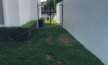 CASA EN RENTA EN CLUSTER 222 LOMAS DE ANGELÓPOLIS 1