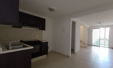 Casa en venta en Xochitepec Morelos, a 4 km de la autopista Acapulco Cuernavaca, Residencial Real Santa Fe II II.