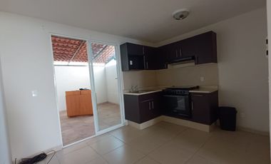 Casa en venta en Xochitepec Morelos, a 4 km de la autopista Acapulco Cuernavaca, Residencial Real Santa Fe II II.