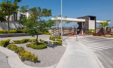 Casa en venta en Xochitepec Morelos, a 4 km de la autopista Acapulco Cuernavaca, Residencial Real Santa Fe II II.