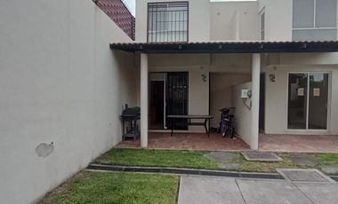 Casa en venta en Xochitepec Morelos, a 4 km de la autopista Acapulco Cuernavaca, Residencial Real Santa Fe II II.
