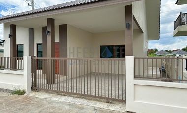 New House in Hang Dong for Rent 3 Bed House near Kad Farang Village and SIBS