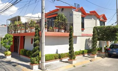 CASA EN COL. IZCALLI DEL VALLE, EDO. MÉX.